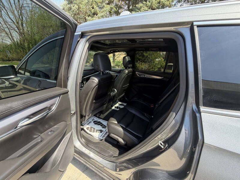 2022 Cadillac XT6 Luxury
