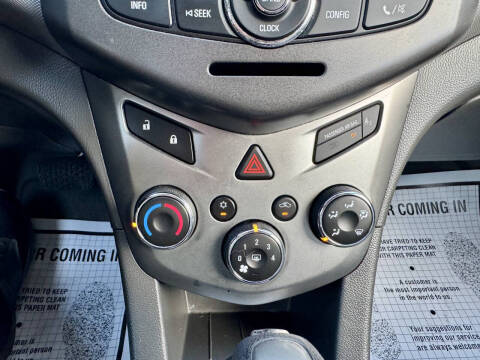 2015 Chevrolet Sonic LT Auto