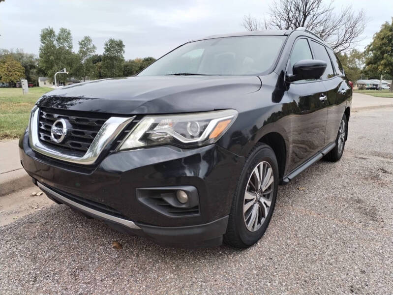 2017 Nissan Pathfinder SL