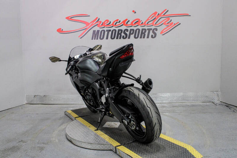 2024 Kawasaki Ninja ZX-6R