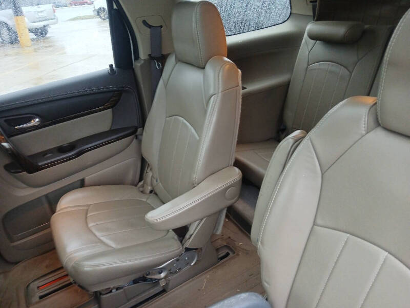 2013 GMC Acadia Denali