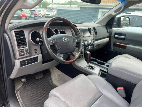 2011 Toyota Sequoia Platinum