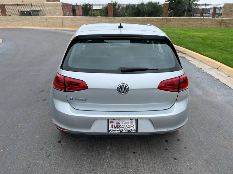 2016 Volkswagen e-Golf SE