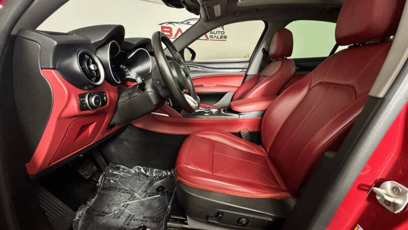 2021 Alfa Romeo Stelvio Sprint