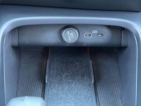 2022 Volvo XC40 Recharge Twin Plus