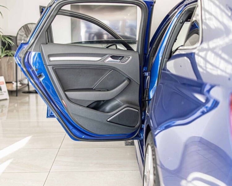 2015 Audi S3 2.0T quattro Prestige