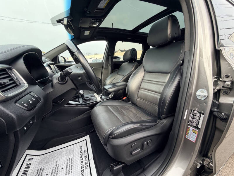 2016 Kia Sorento SX Limited V6