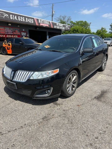 2011 Lincoln MKS