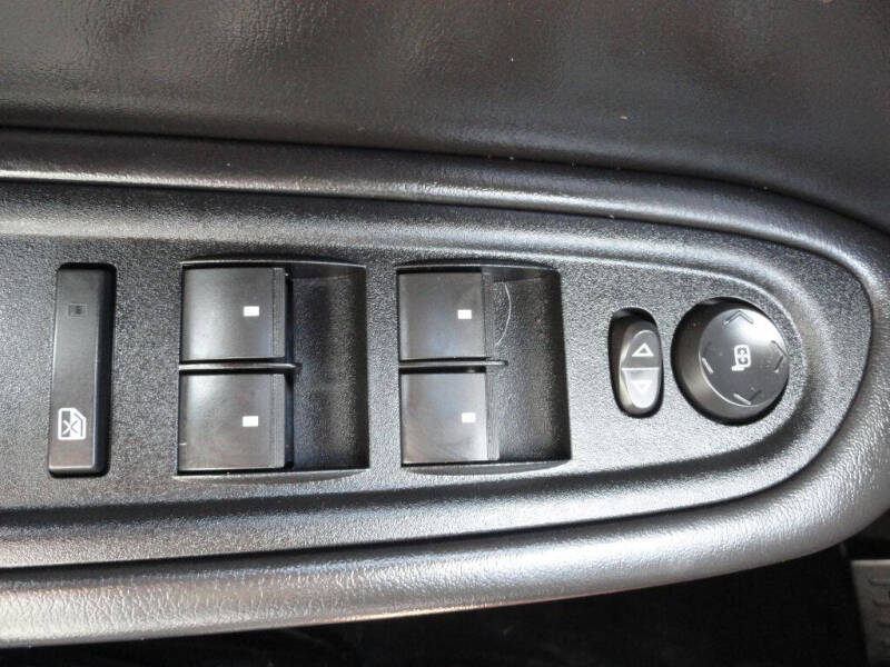2011 Chevrolet Traverse LT
