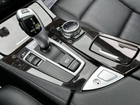 2014 BMW 5 Series 528i