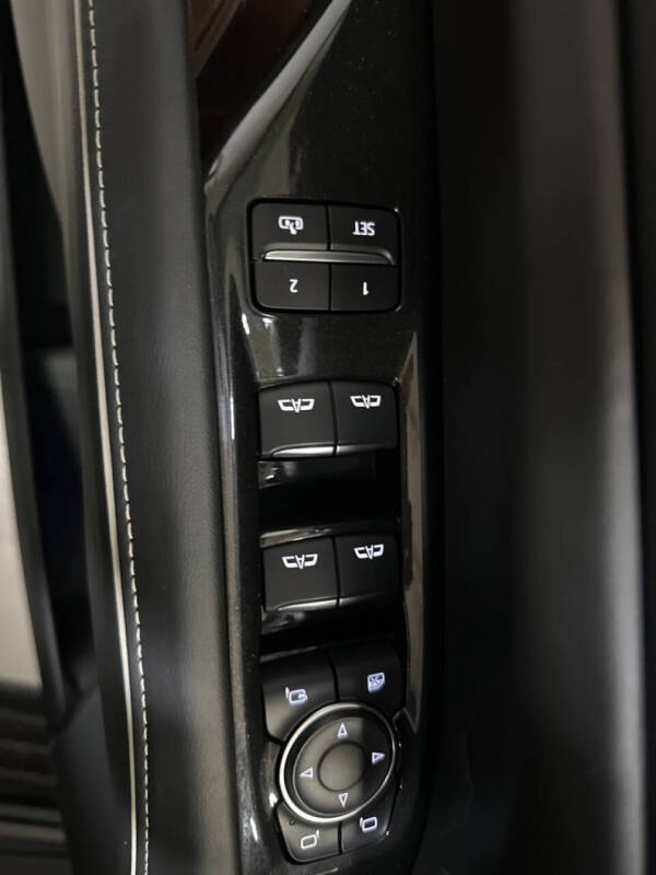 2024 Cadillac Escalade Sport Platinum