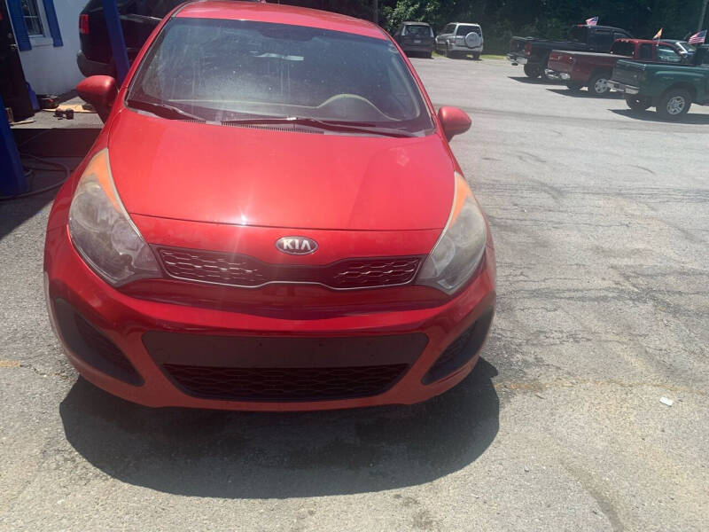 2013 Kia Rio 5-Door for sale at Noble PreOwned Auto Sales in Martinsburg WV