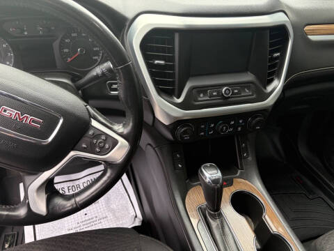 2018 GMC Acadia SLE-2