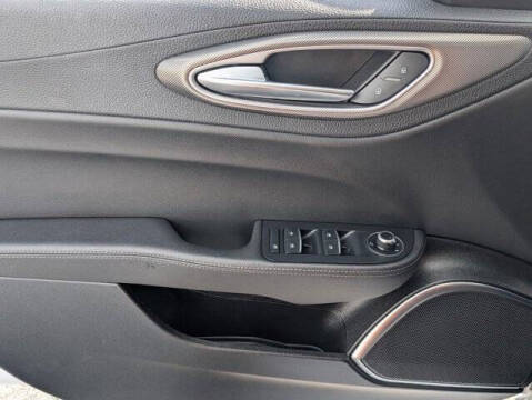 2023 Alfa Romeo Giulia Veloce