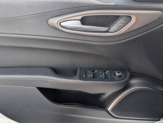 2023 Alfa Romeo Giulia Veloce