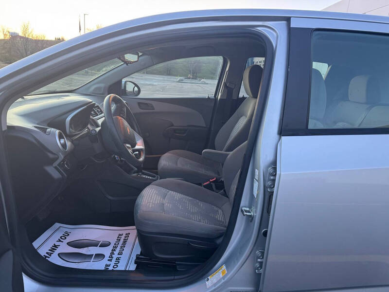 2020 Chevrolet Sonic LT