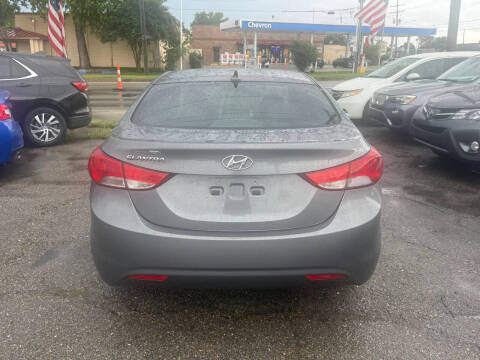 2012 Hyundai Elantra