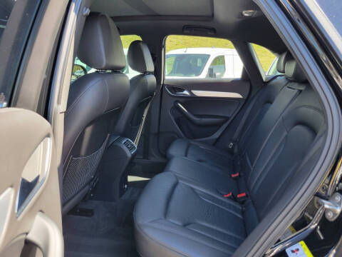 2015 Audi Q3 2.0T quattro Premium Plus