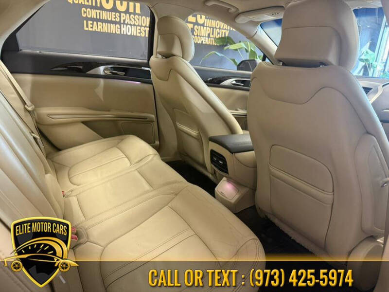 2015 Lincoln MKZ