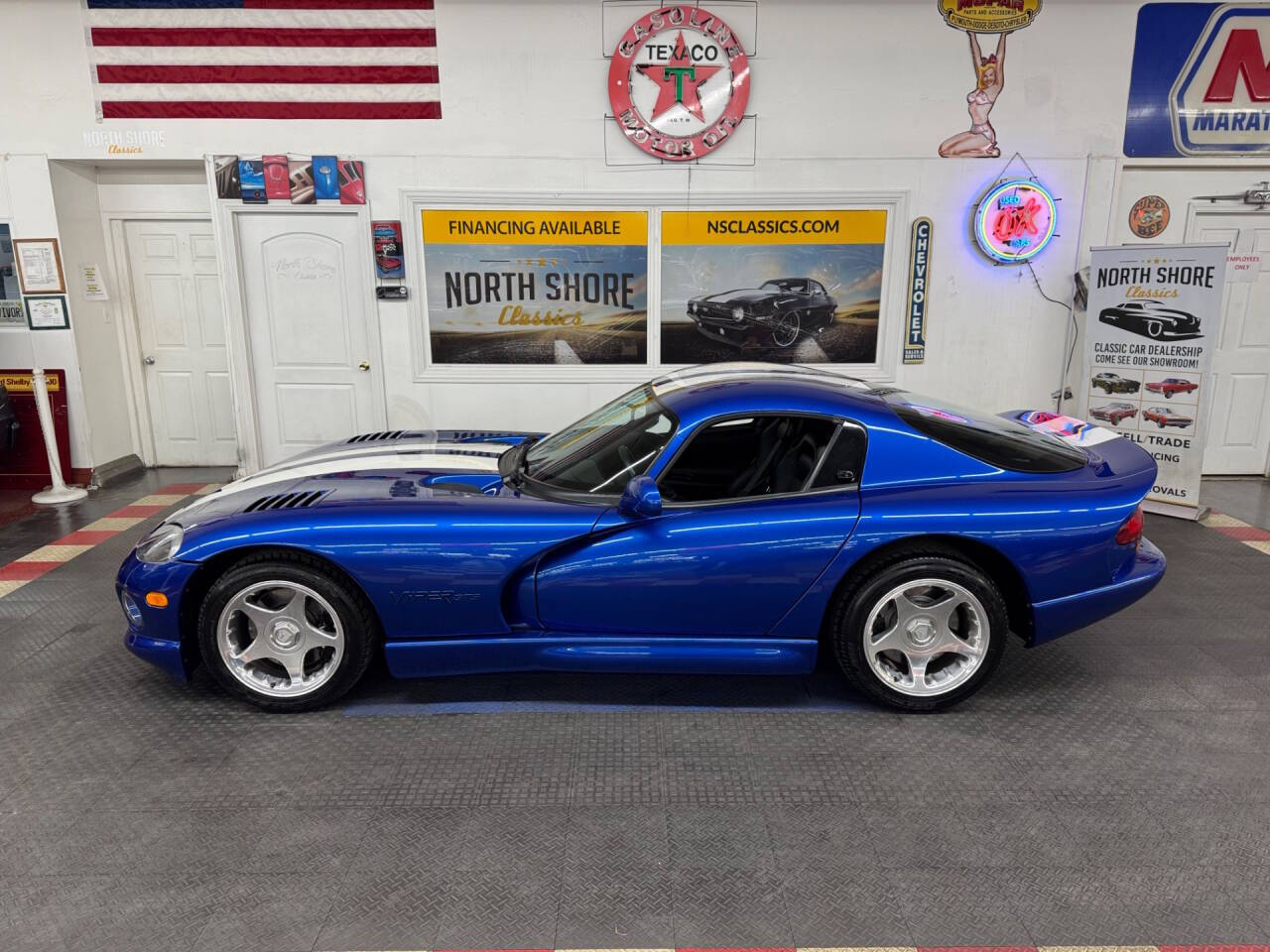 1997 Dodge Viper 3