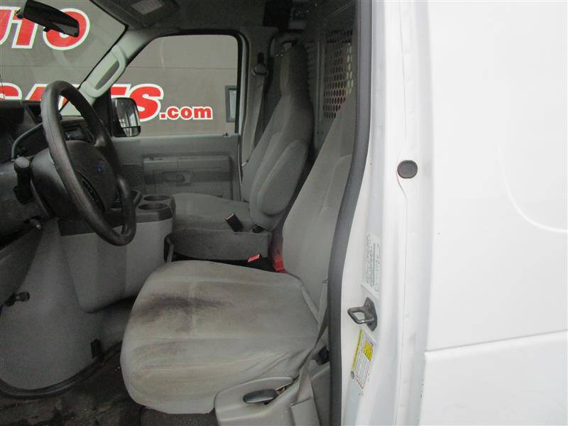 2013 Ford E-Series E-250