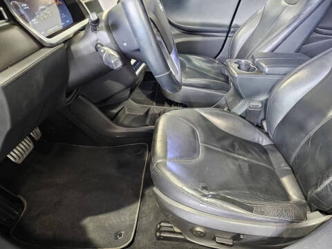 2013 Tesla Model S Performance