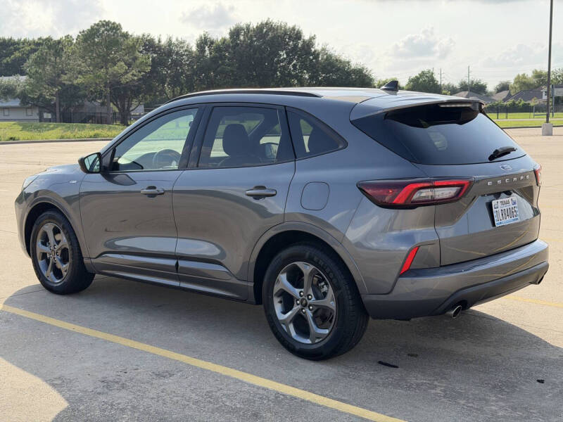 2024 Ford Escape ST-Line