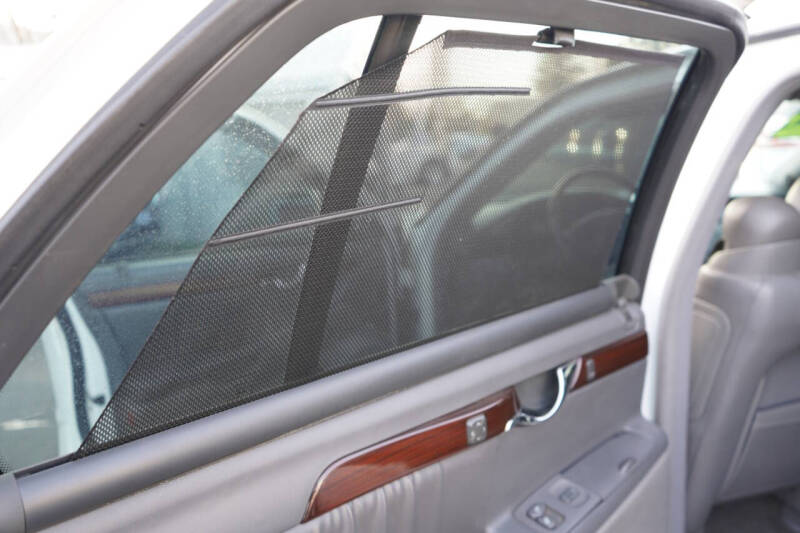 2004 Cadillac DeVille DHS