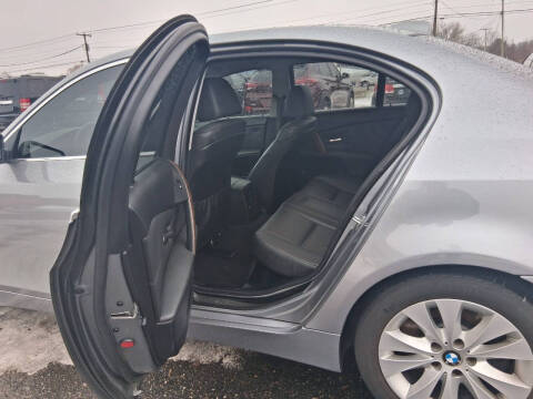 2005 BMW 5 Series 545i