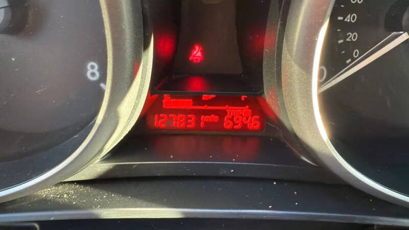 2014 Mazda MAZDA5 Sport