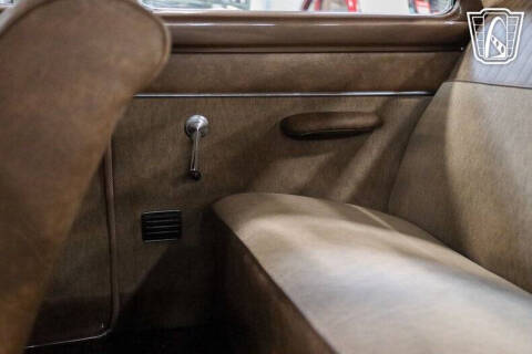 1954 Ford Crestline