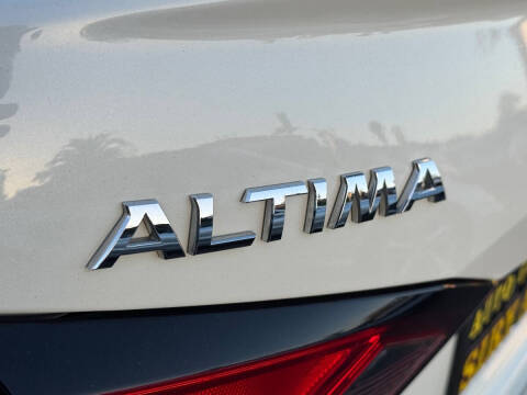 2021 Nissan Altima 2.5 SV