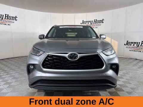 2025 Toyota Highlander XLE