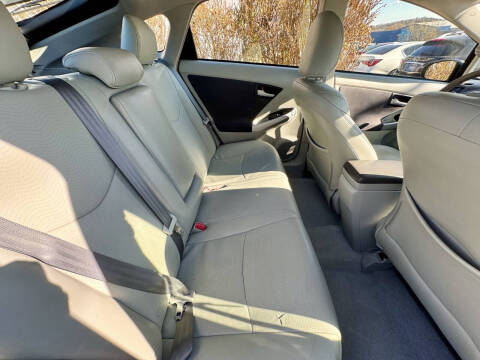 2010 Toyota Prius II