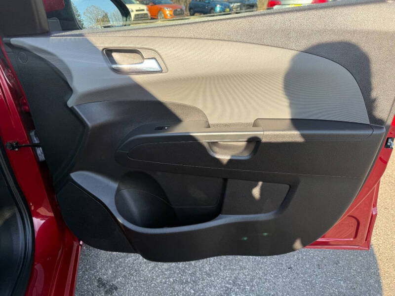 2015 Chevrolet Sonic LT Auto