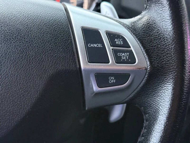 2012 Mitsubishi Outlander Sport SE