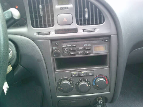 2005 Hyundai Elantra GLS