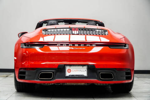 2022 Porsche 911 Carrera