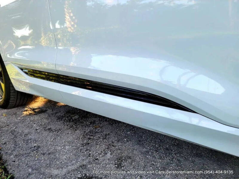 2021 Audi e-tron quattro Premium Plus