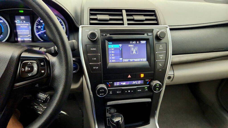 2017 Toyota Camry Hybrid