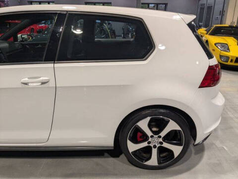 2016 Volkswagen Golf GTI S