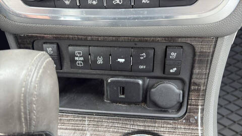 2017 GMC Acadia Limited