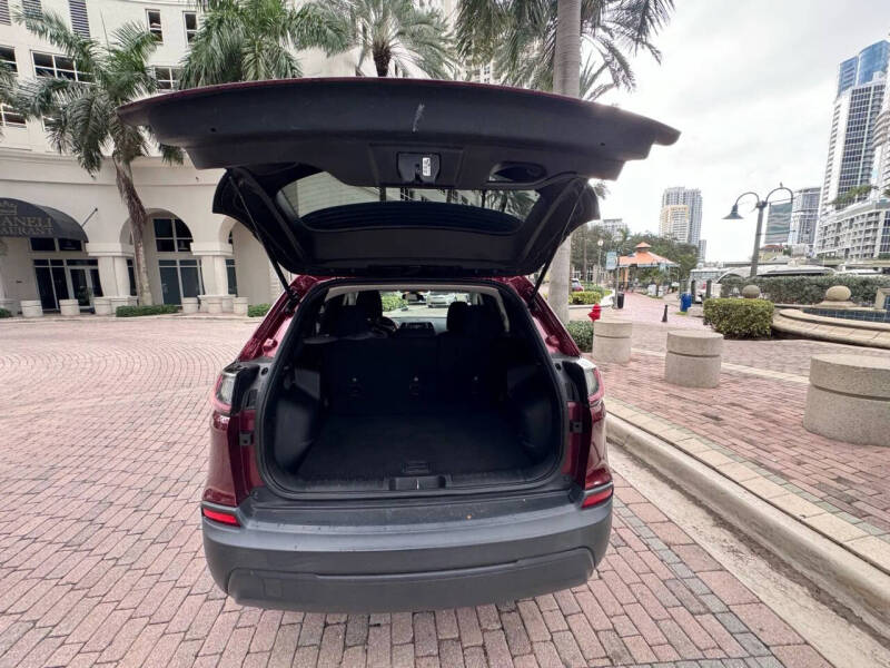 2019 Jeep Cherokee Latitude