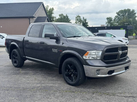 2018 RAM 1500 SLT