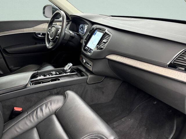 2021 Volvo XC90 Recharge T8 Inscription 6P