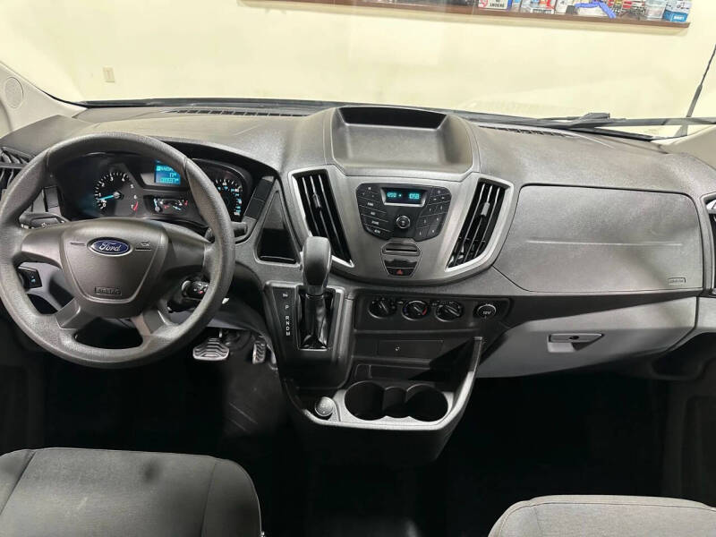 2018 Ford Transit