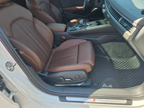 2017 Audi A4 2.0T quattro Prestige