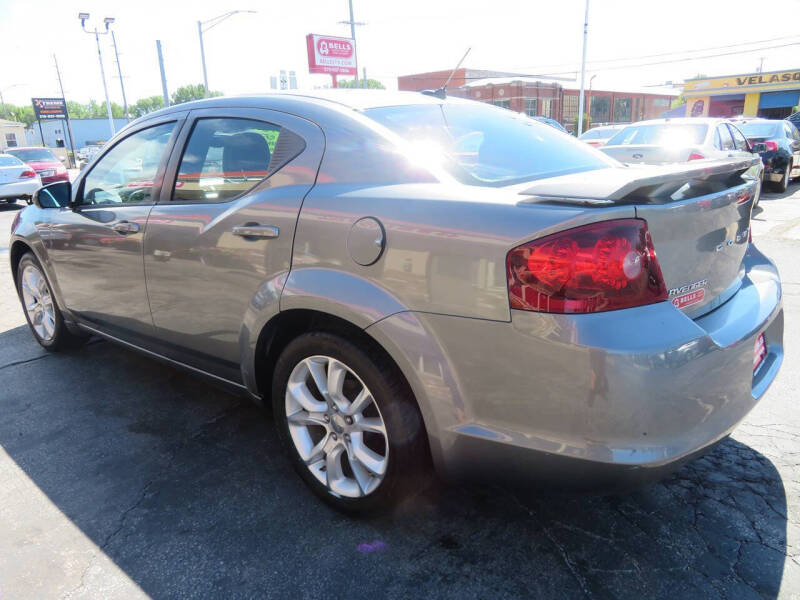 2012 Dodge Avenger R/T