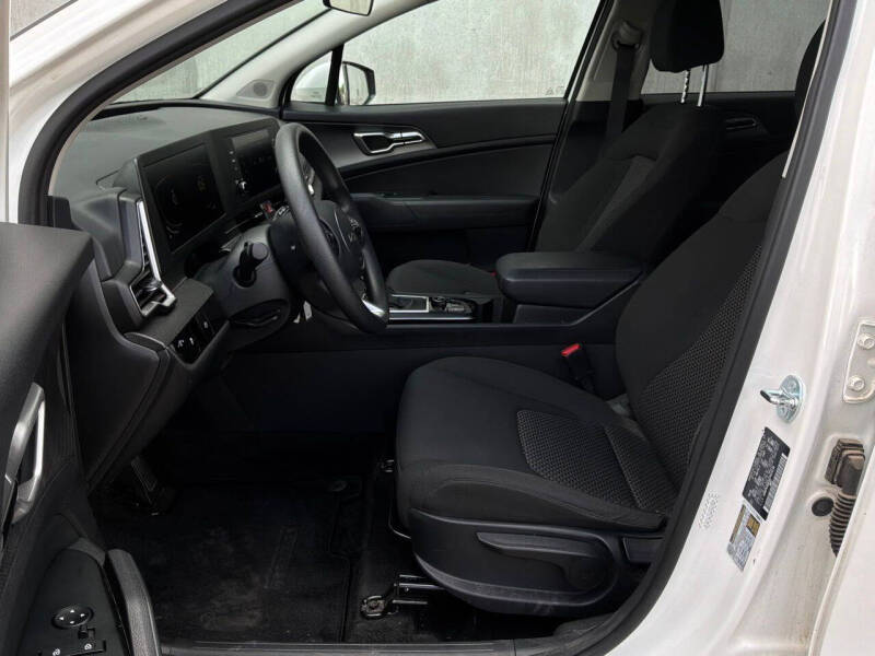 2025 Kia Sportage LX