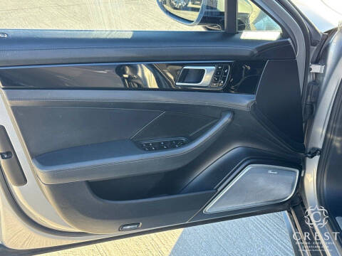 2017 Porsche Panamera 4S